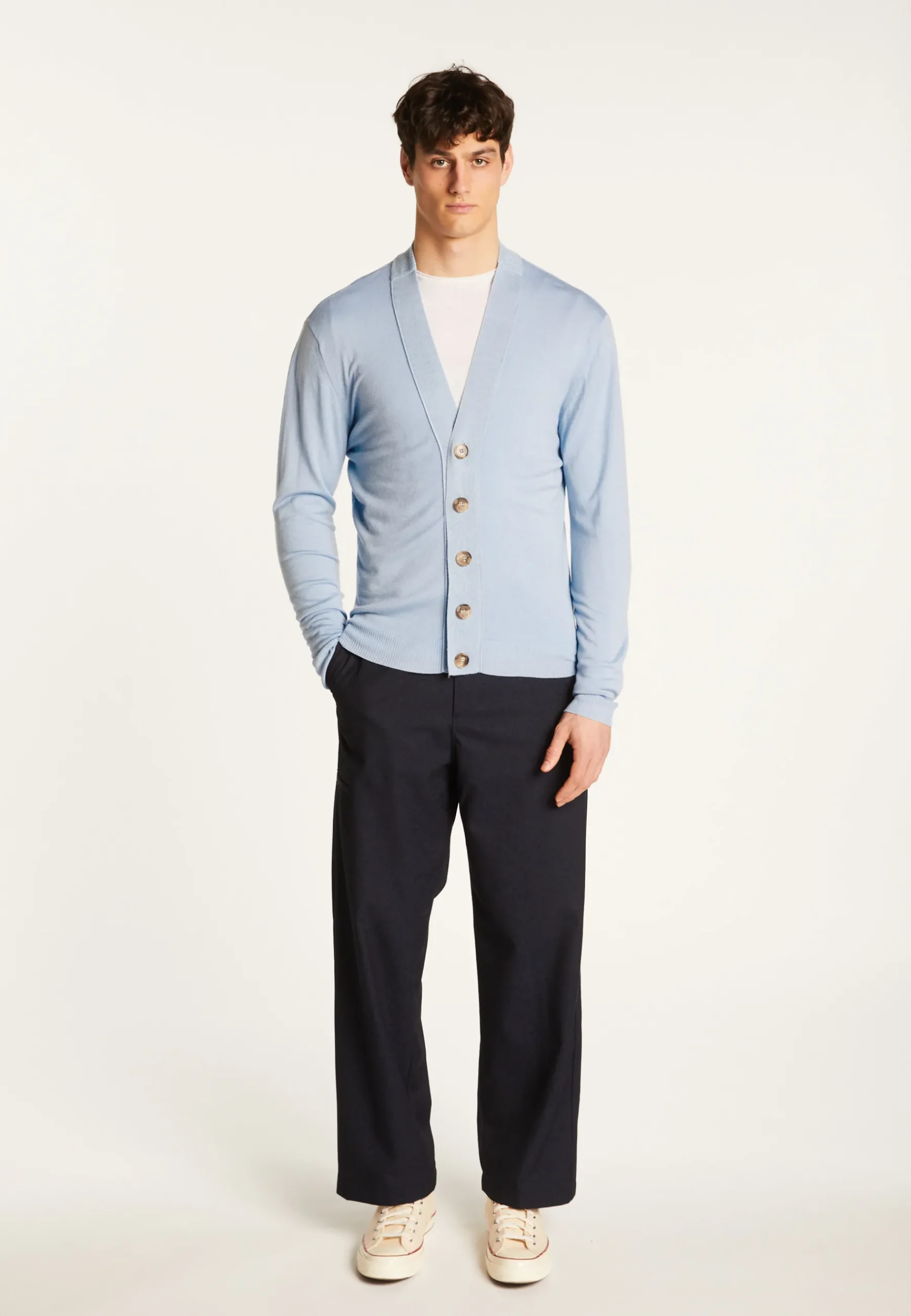 Montagut Vestes Et Cardigans-Cardigan en laine mérinos - Eugéne 77-Bleu ciel