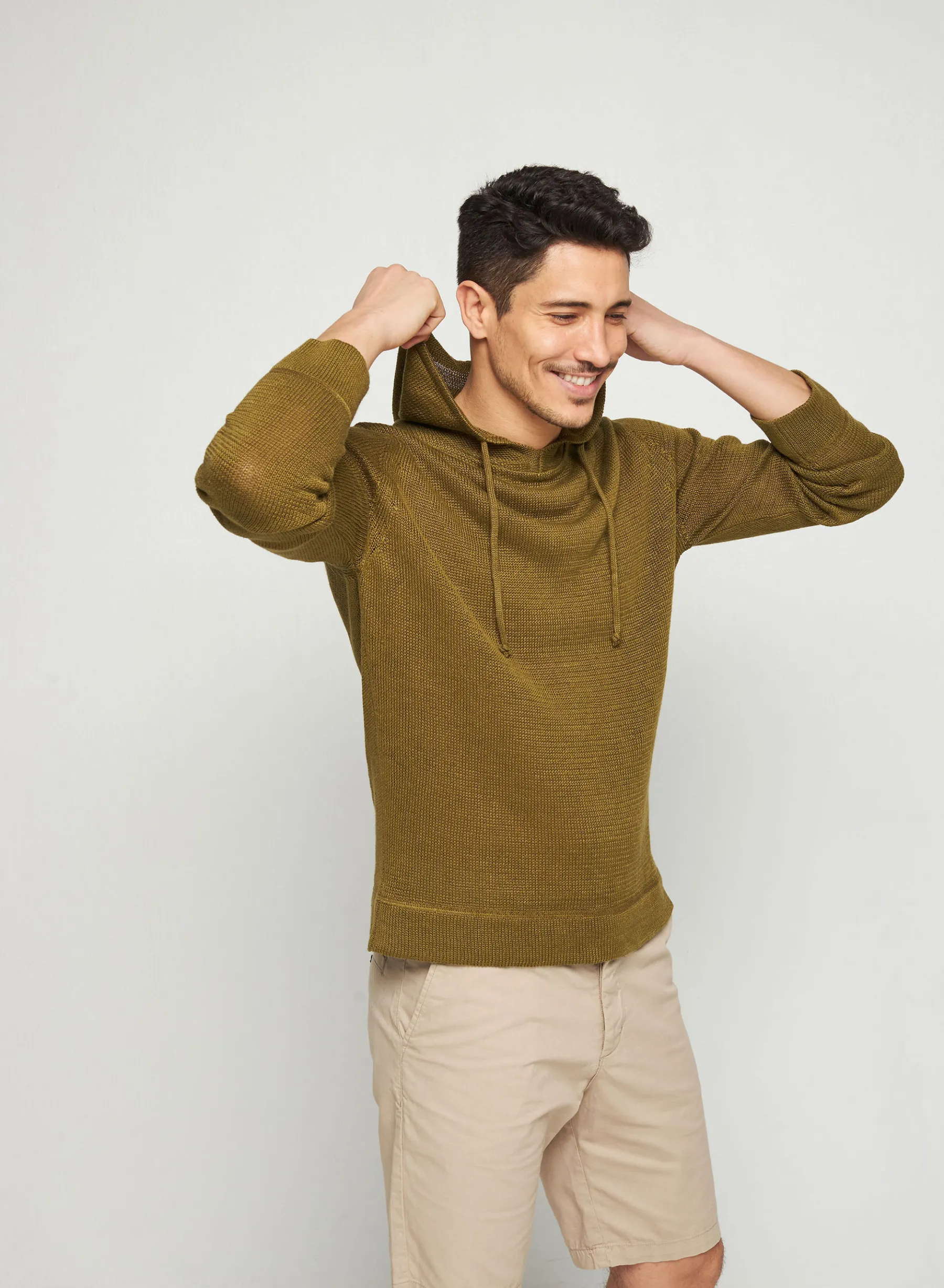 Montagut Pulls-Hoodie ras du cou en lin - Russell 83-Kaki