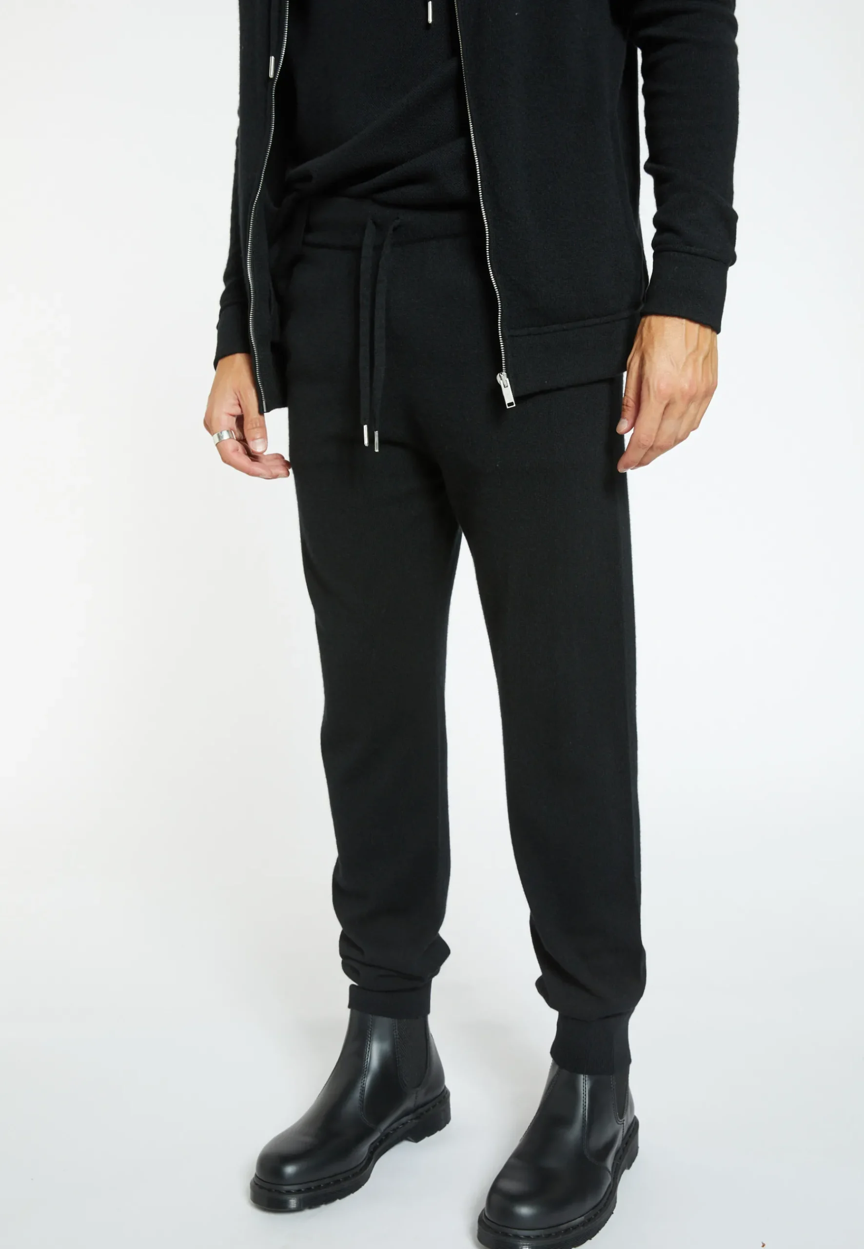 Montagut Pantalons Et Shorts-Jogger à poches en cachemire - Emery 01-Noir