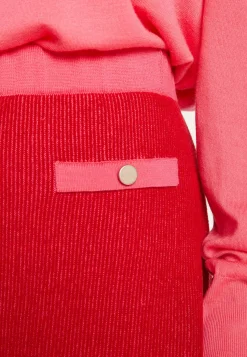 Montagut Jupes Et Robes-Jupe courte en laine et velours - Regina 52-Rouge