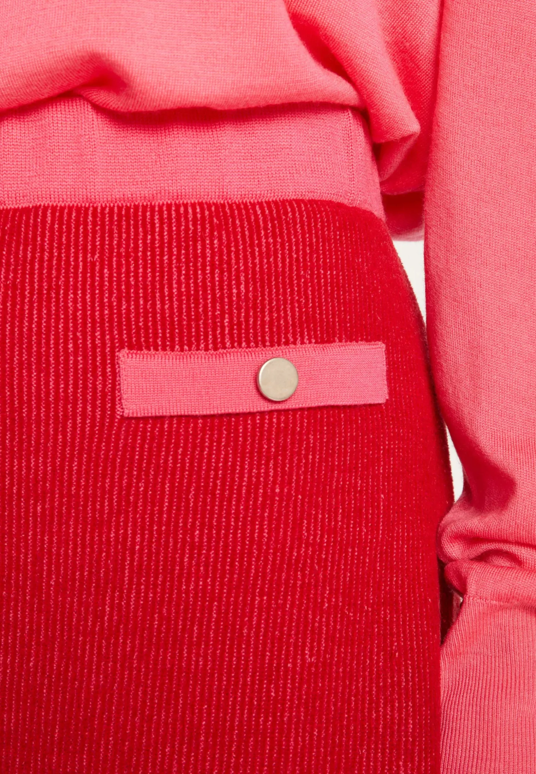 Montagut Jupes Et Robes-Jupe courte en laine et velours - Regina 52-Rouge