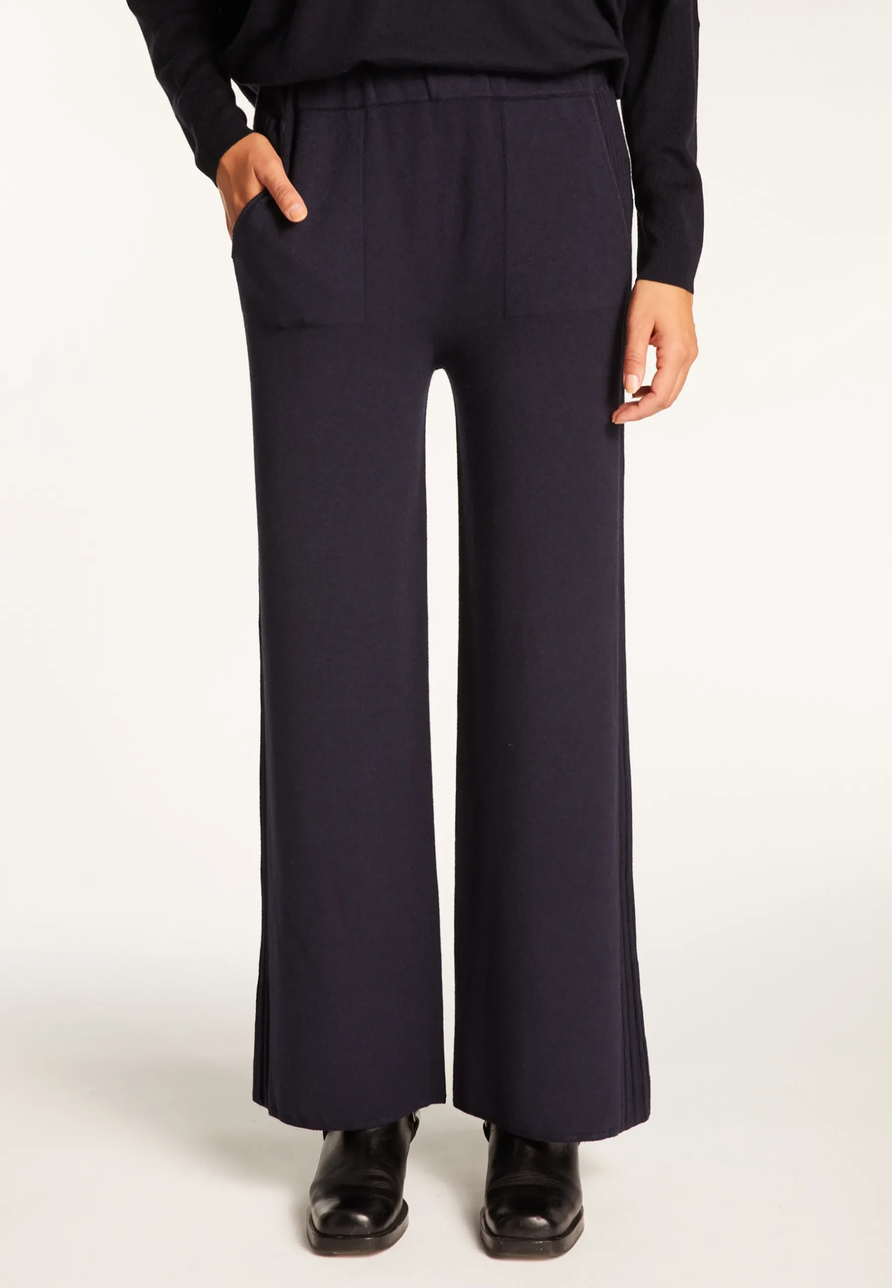 Montagut Pantalons Et Shorts-Pantalon en laine mélangée - Rebecca 05-Bleu marine