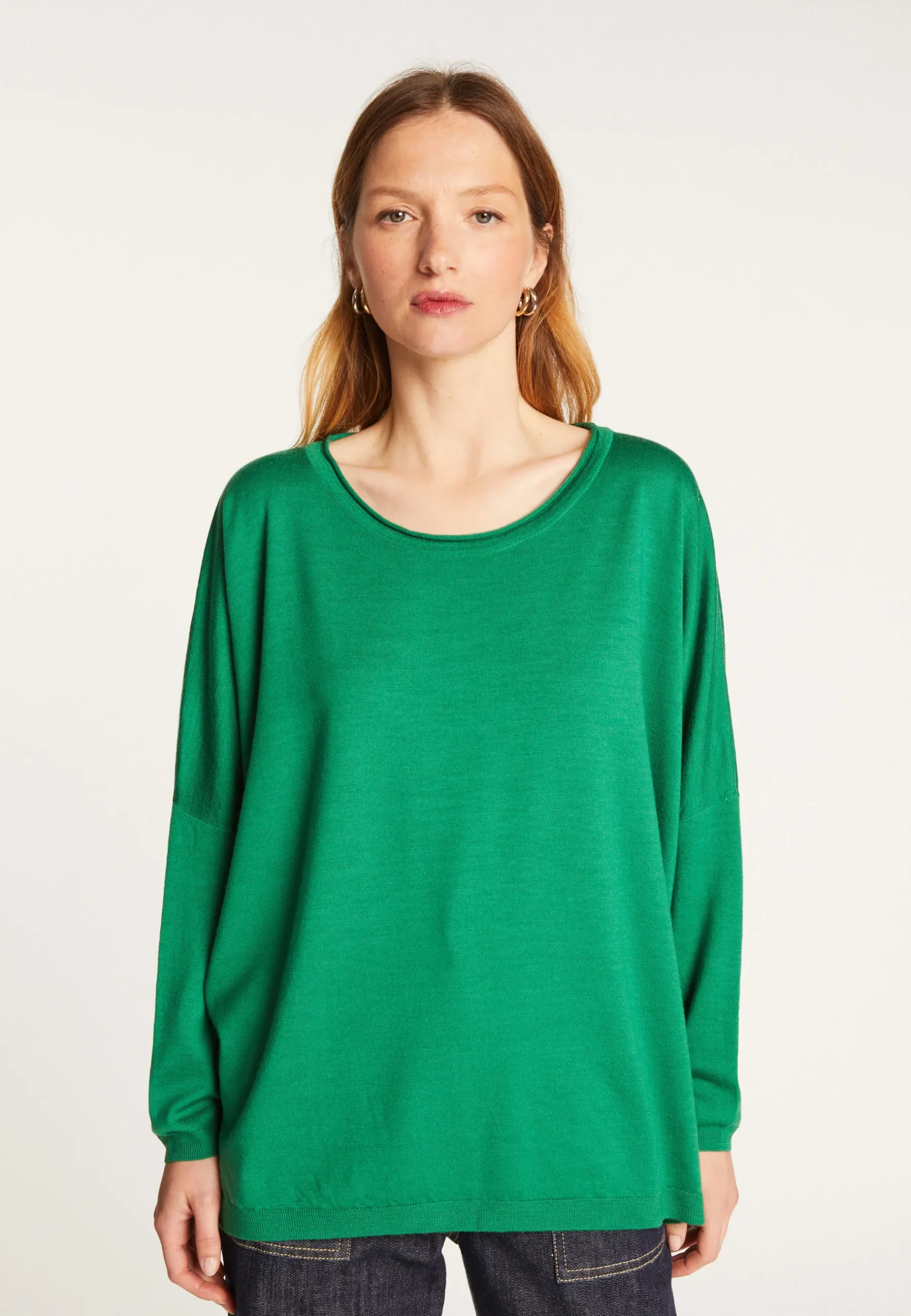 Montagut Les Incontournables-Pull ample fin en laine mérinos - Azel 22-Vert moyen