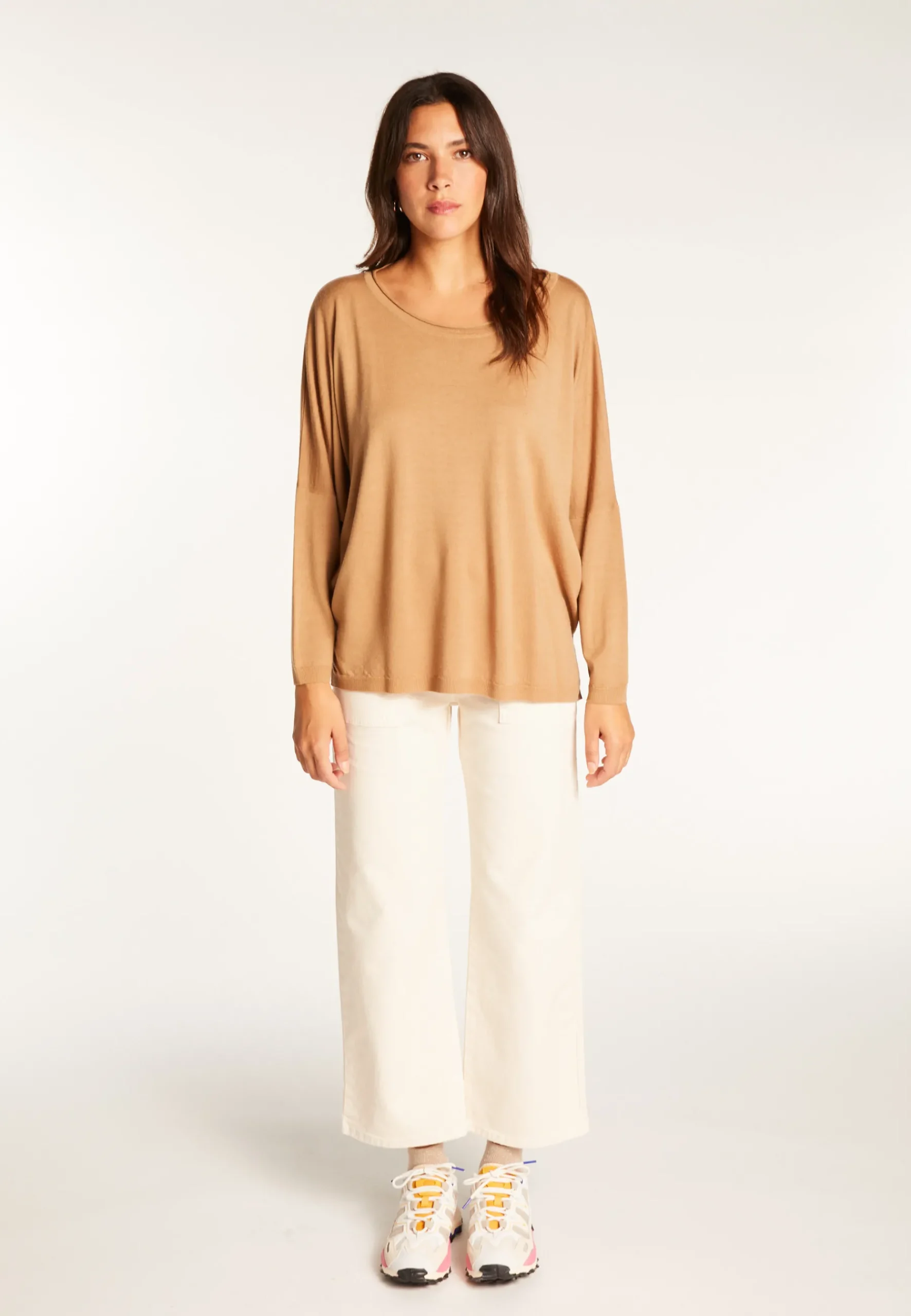 Montagut Pulls | Les Incontournables-Pull ample fin en laine mérinos - Azel 88-Camel