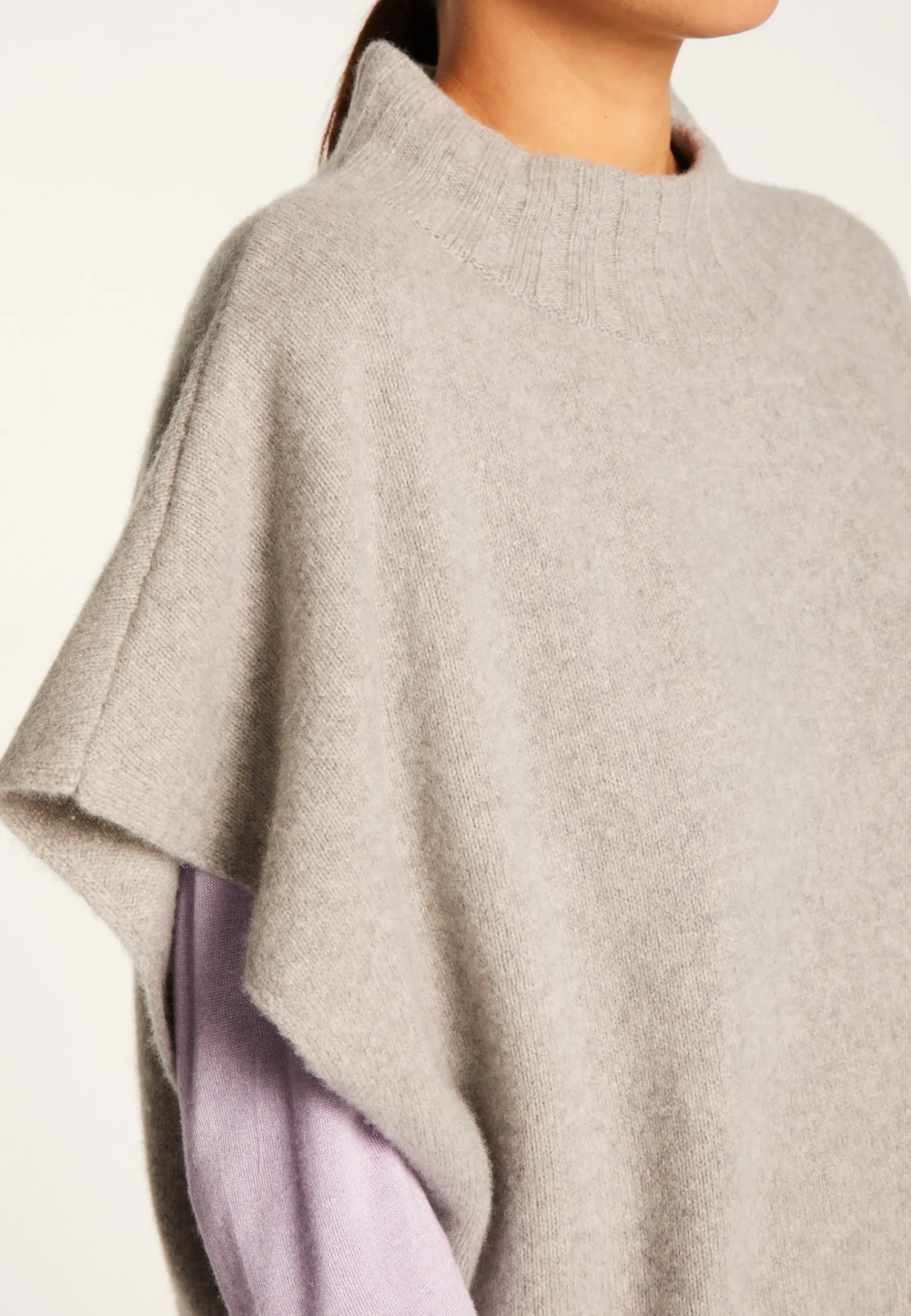 Montagut Les Incontournables-Pull ample manches courtes en cachemire - Virginia 09-Gris moyen