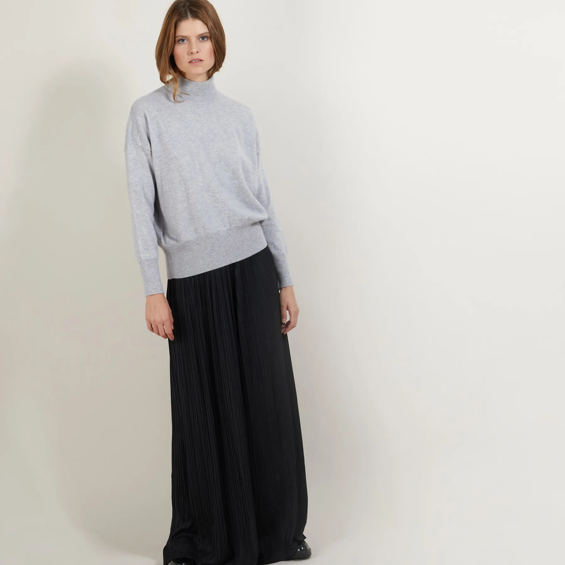 Montagut Les Incontournables-Pull col montant en cachemire - Bassa 09-Gris moyen