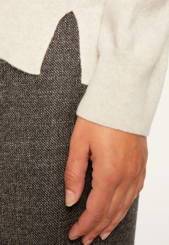 Montagut Les Incontournables-Pull col montant en cachemire - Athena 11-Gris clair
