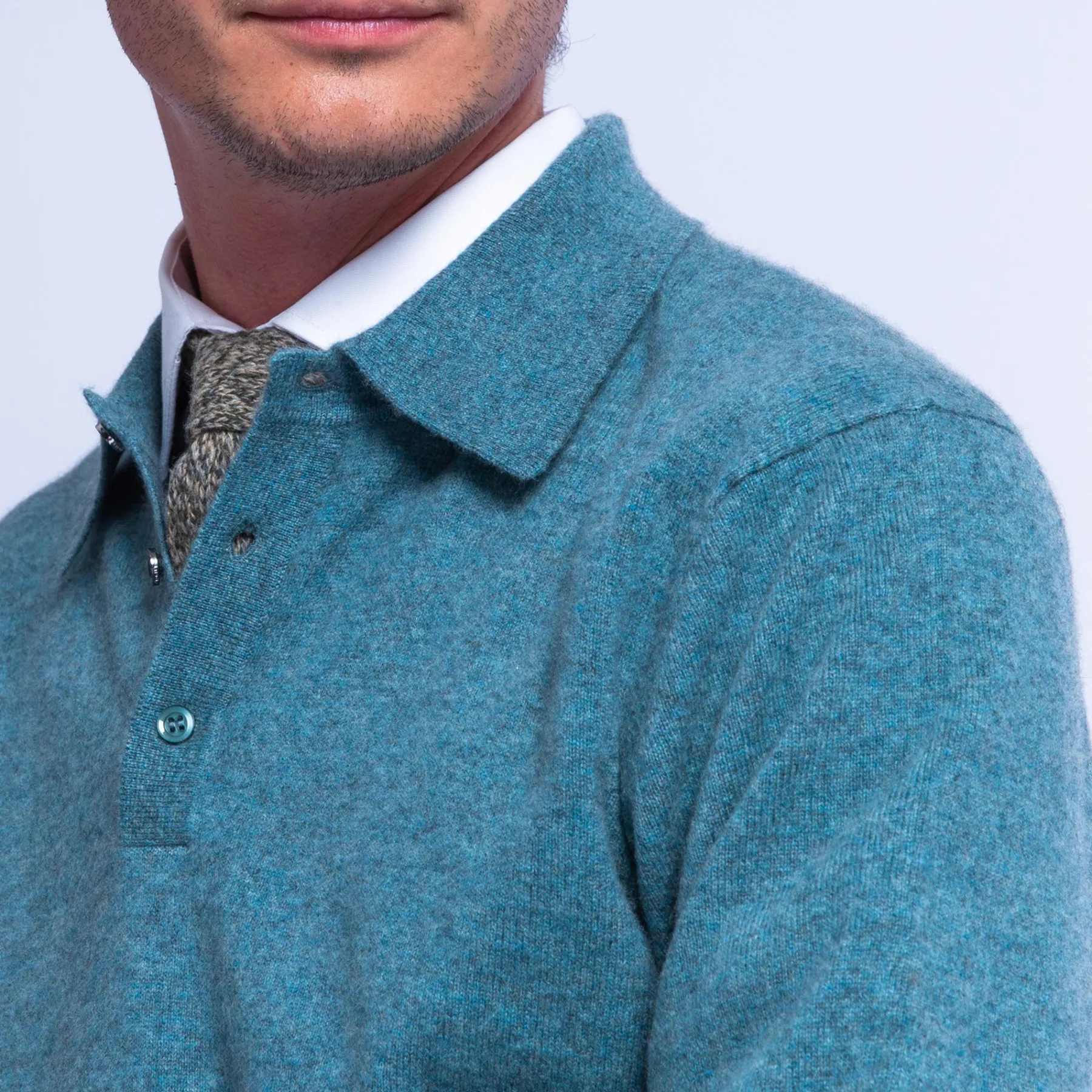 Montagut Les Incontournables-Pull col polo en cachemire - Franklin 22-Vert moyen
