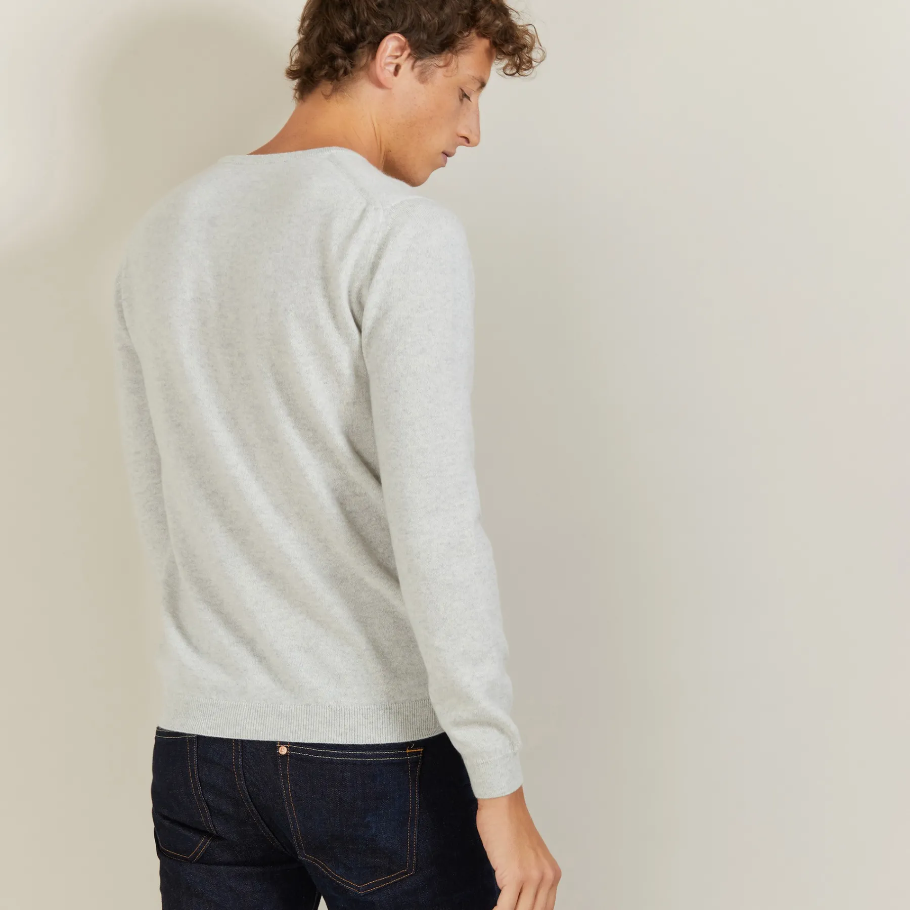 Montagut Pulls | Les Incontournables-Pull col rond en cachemire - Evain 11-Gris clair