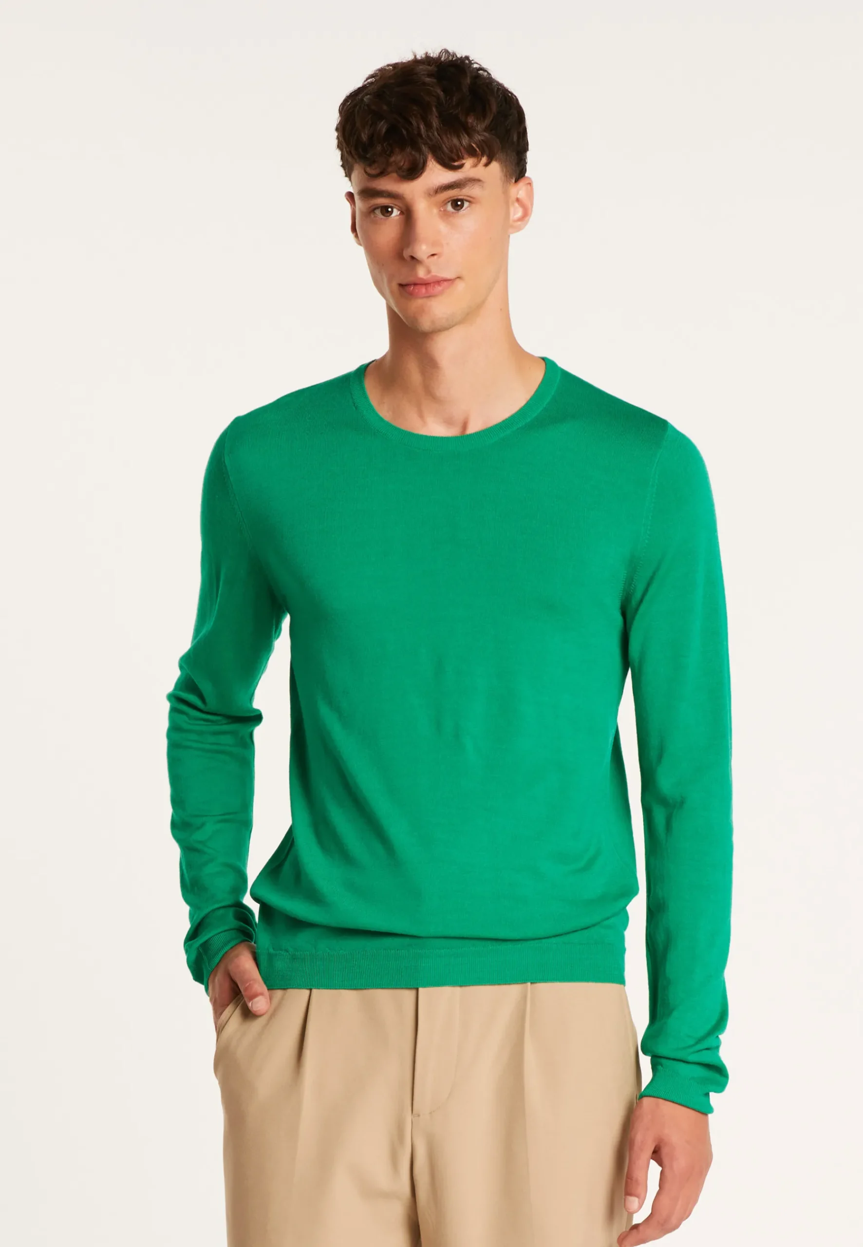 Montagut Pulls-Pull col rond en laine mérinos - Luciano 22-Vert moyen