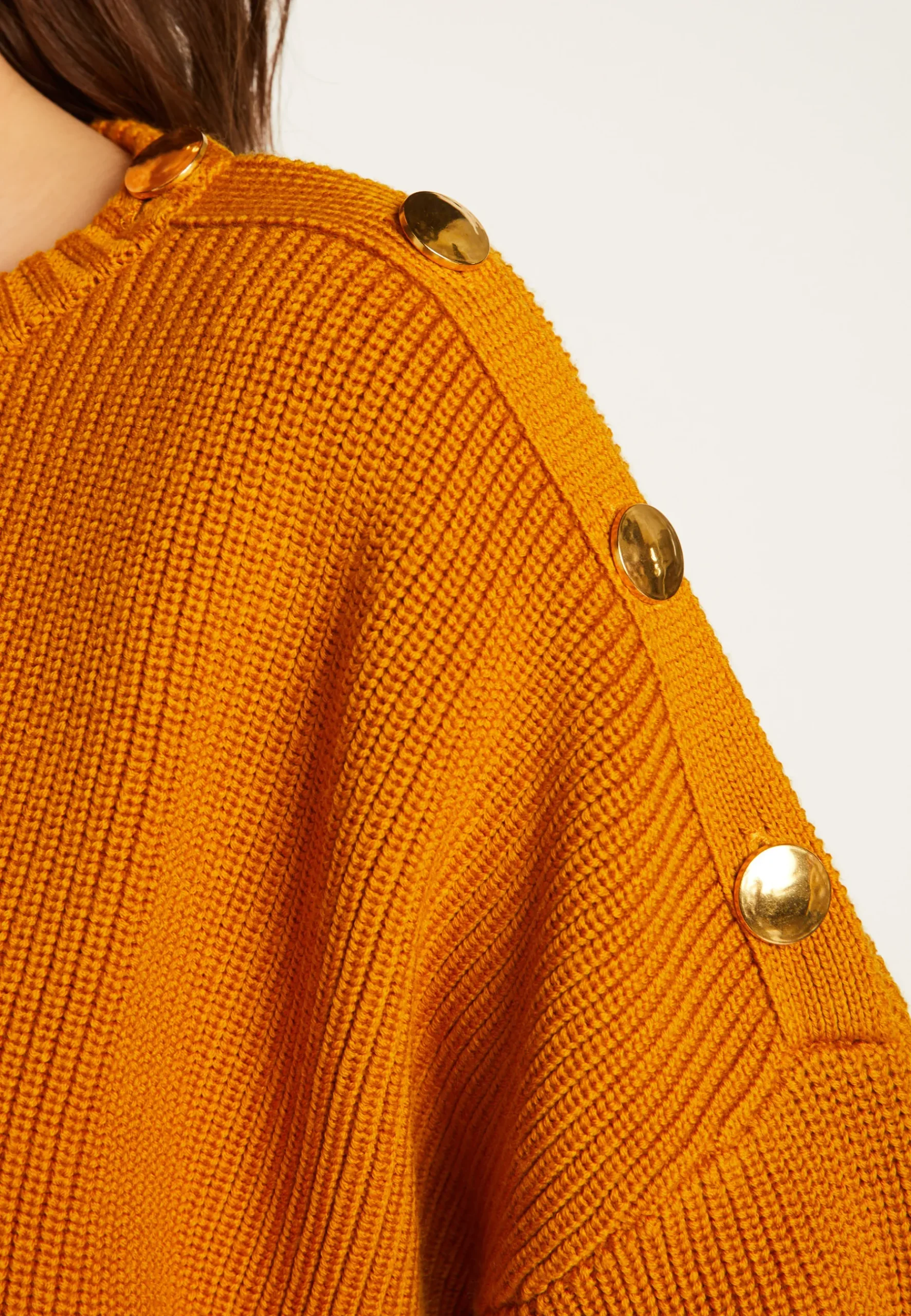 Montagut Pulls-Pull col rond épaule boutonnée en laine mérinos - Gao 89-Moutarde
