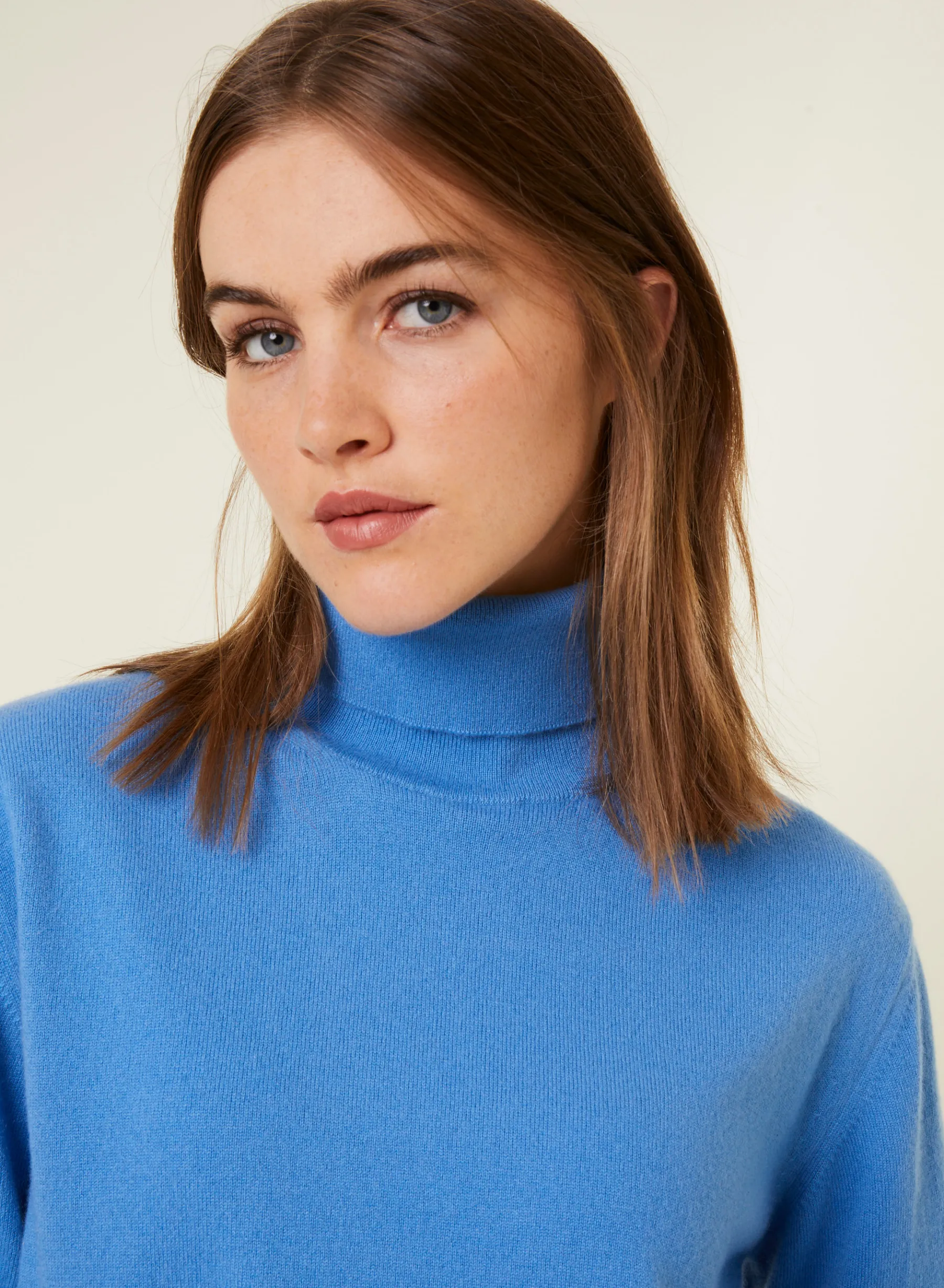 Montagut Les Incontournables-Pull col roulé en cachemire - Anabelle 06-Bleu moyen