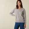 Montagut Les Incontournables-Pull col V en cachemire - Abel 11-Gris clair