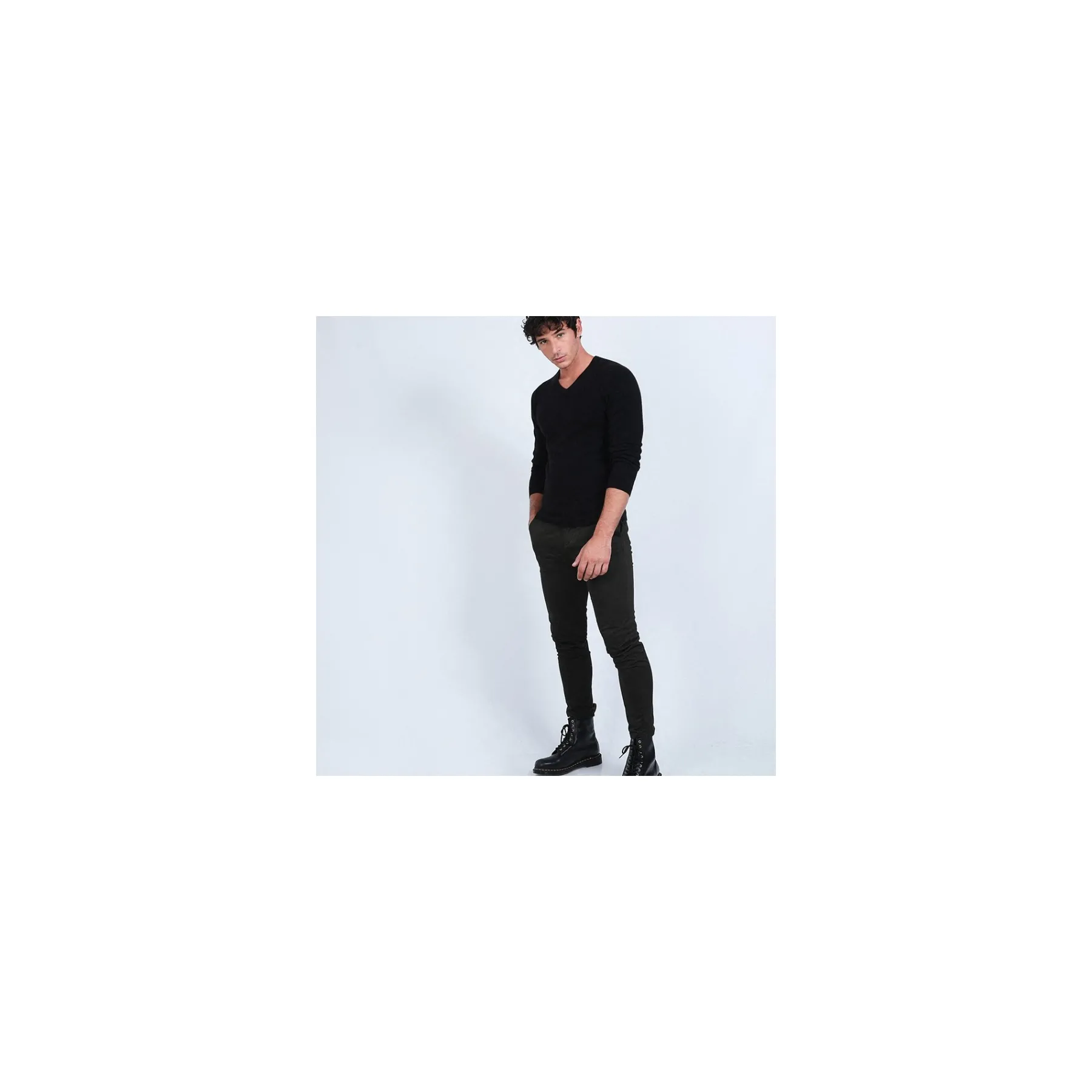 Montagut Pulls-Pull col V en cachemire - Evann 01-Noir