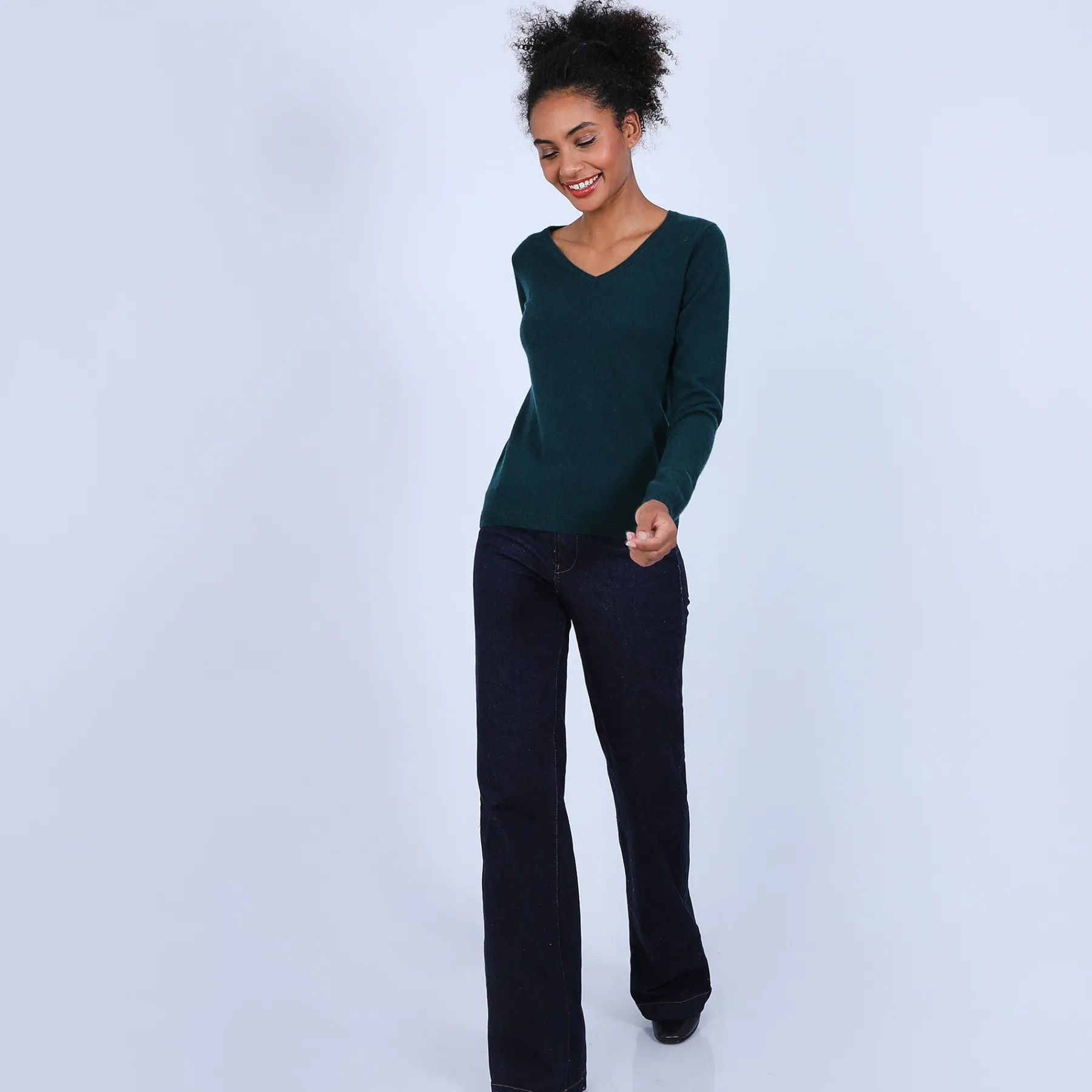 Montagut Les Incontournables-Pull col V en cachemire - Bijou 21-Vert foncé