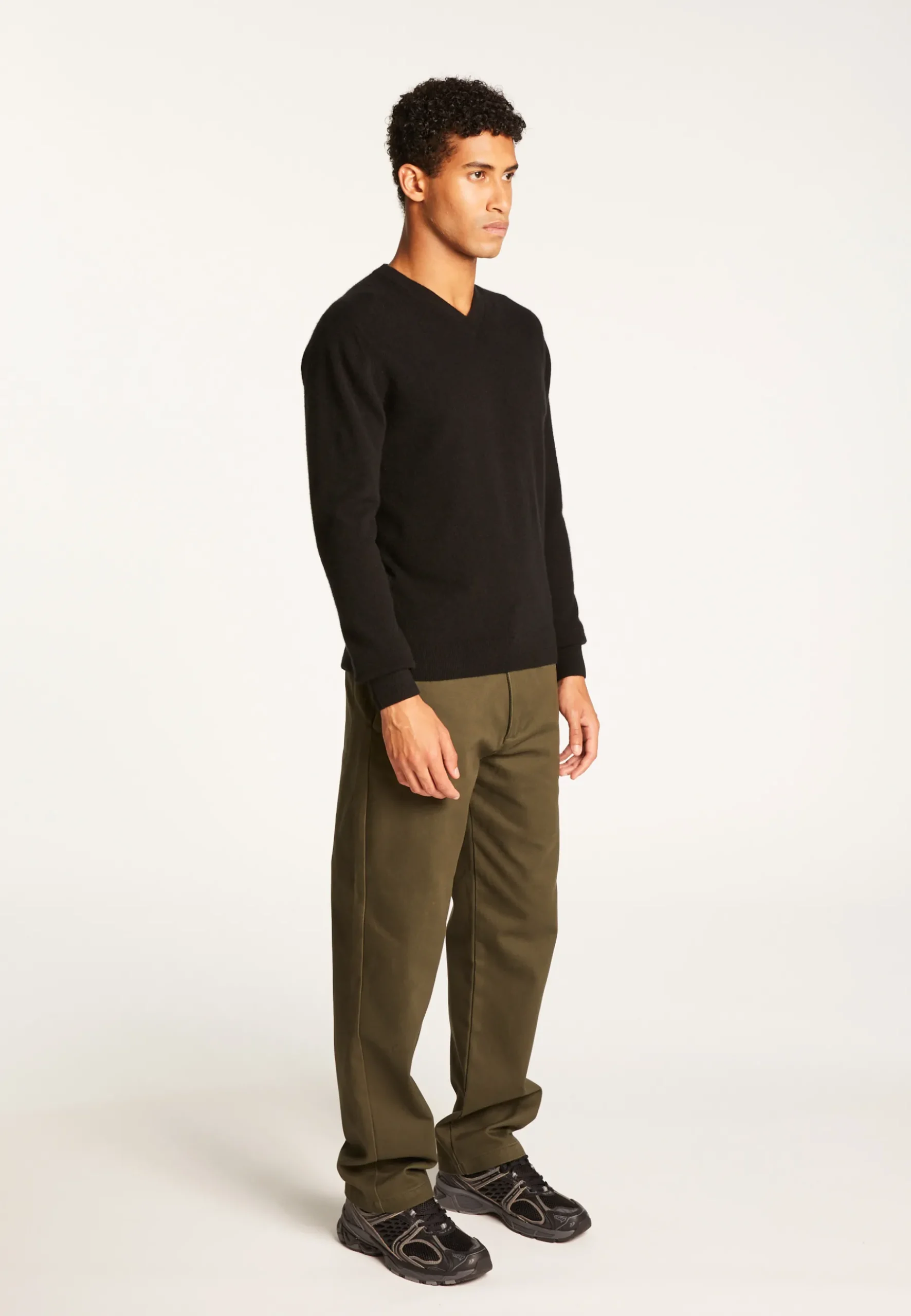 Montagut Pulls-Pull col V en cachemire - Evann 01-Noir