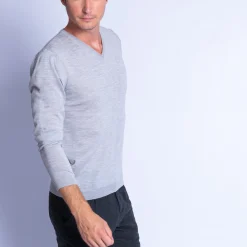 Montagut Pulls-Pull col V en laine mérinos - Elmo 11-Gris clair