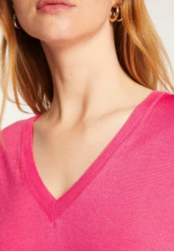 Montagut Les Incontournables | Les Incontournables-Pull col V en laine mérinos - Arya 91-Fuchsia