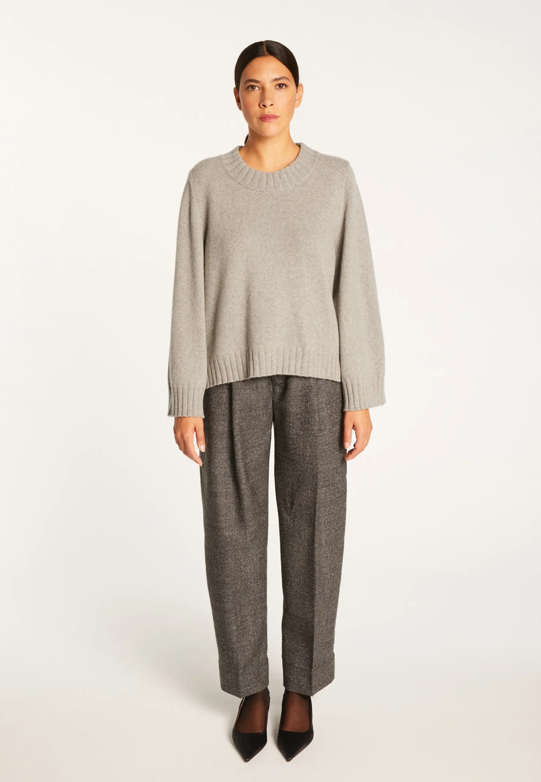 Montagut Les Incontournables-Pull court col rond en cachemire - Vicky 09-Gris moyen