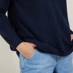 Montagut Les Incontournables-Pull en cachemire boutonné au dos - Bahia 05-Bleu marine