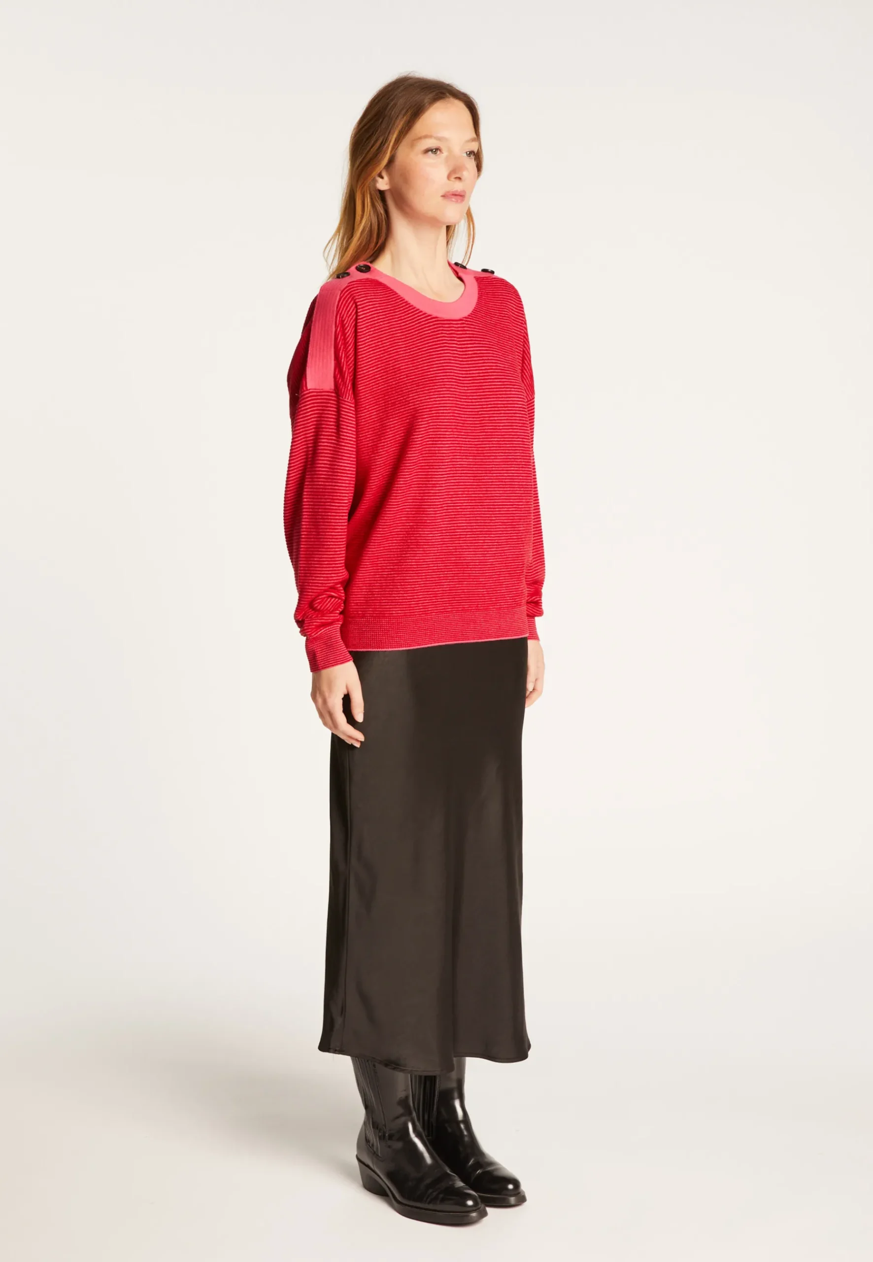 Montagut Pulls-Pull en laine et velours boutons épaules - Rochelle 52-Rouge