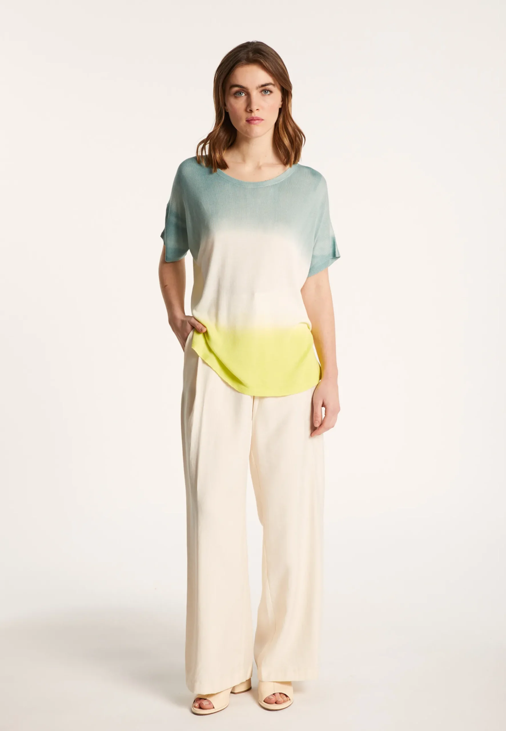 Montagut T-Shirts Et Débardeurs-T-shirt à fentes viscose et soie - Nova Bis 04-Bleu clair