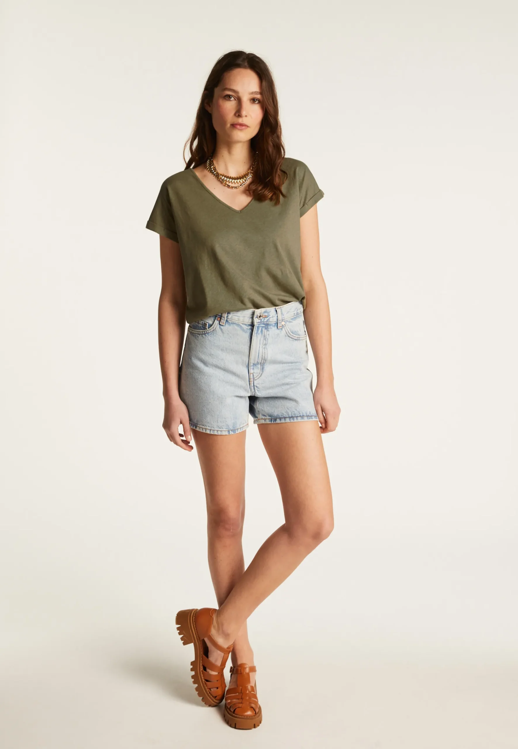 Montagut T-Shirts Et Débardeurs-T-shirt col V en coton - Dasha 83-Kaki