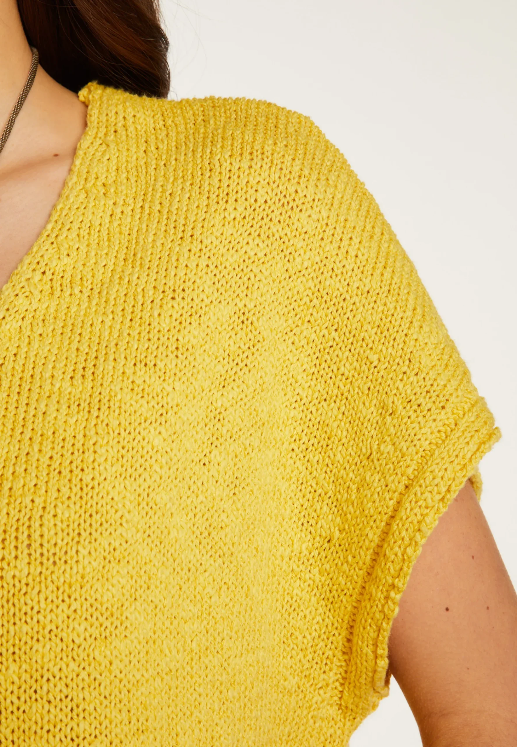 Montagut T-Shirts Et Débardeurs-T-shirt col V en coton et lin - Flavie 08-Jaune