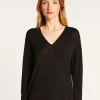 Montagut Les Incontournables-T-shirt col V en fibre de bambou cachemire - Aeline 01-Noir